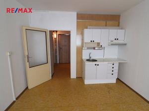 Pronájem bytu 1+kk, Strakonice, Na Ohradě, 32 m2