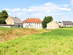 Prodej činžovního domu, Kovanec, 1000 m2