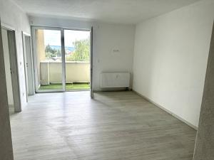 Pronájem bytu 3+kk, Karlovy Vary, Dubová, 77 m2