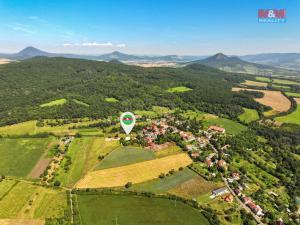 Prodej pozemku pro bydlení, Jenčice, 1599 m2