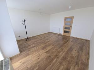 Prodej bytu 3+1, Dešov, 70 m2