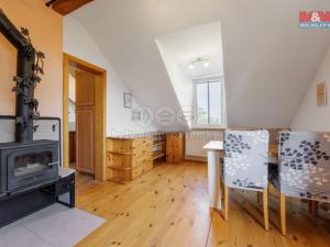 Prodej bytu 4+1, Karlovy Vary - Drahovice, Blahoslavova, 94 m2