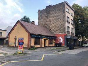 Prodej obchodního prostoru, Třinec, 105 m2