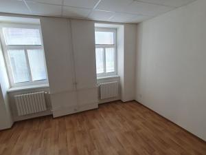 Pronájem obchodního prostoru, Kroměříž, 332 m2