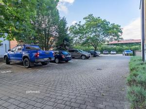 Prodej bytu 2+kk, Klatovy, Husovo náměstí, 103 m2