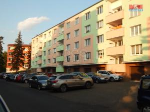 Pronájem bytu 2+1, Karlovy Vary, Gagarinova, 67 m2