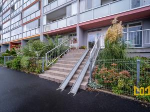 Pronájem bytu 2+kk, Praha - Horní Měcholupy, Milánská, 55 m2