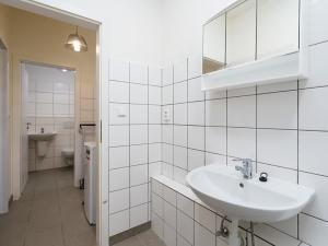 Prodej bytu 2+kk, Praha - Letňany, Třinecká, 51 m2