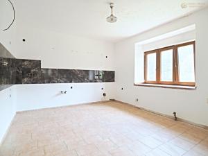 Prodej rodinného domu, Slavětín, 250 m2