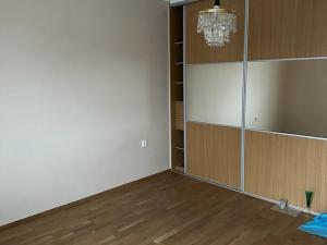 Prodej podílu rodinného domu, Jenčice, 200 m2