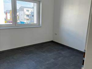 Pronájem bytu 3+kk, Znojmo, Třešňová, 82 m2