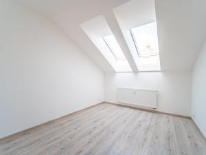 Prodej bytu 2+kk, Praha - Libeň, Pod Labuťkou, 52 m2