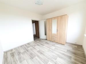 Pronájem bytu 3+kk, Praha - Modřany, Hasova, 67 m2