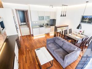 Pronájem bytu 2+kk, Praha - Nové Město, Na Slupi, 48 m2