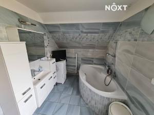 Prodej rodinného domu, Vrchlabí, Luční, 240 m2