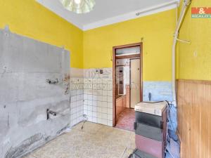 Prodej rodinného domu, Stará Paka - Karlov, 200 m2