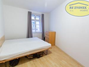 Pronájem bytu 2+1, Olomouc, Ostružnická, 64 m2