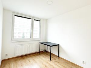 Pronájem bytu 2+kk, Praha - Nusle, Pujmanové, 39 m2