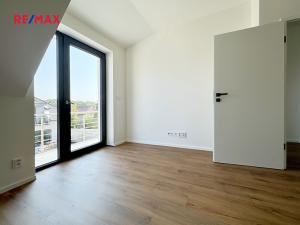 Prodej bytu 3+kk, Dolany, 80 m2