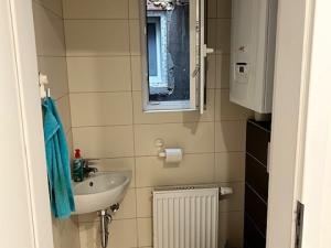 Pronájem bytu 3+kk, Praha - Dejvice, Kyjevská, 80 m2