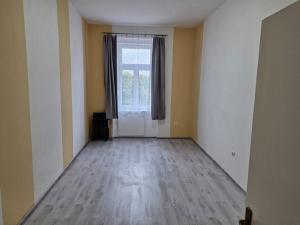 Pronájem bytu 2+1, Teplice, Lounská, 65 m2