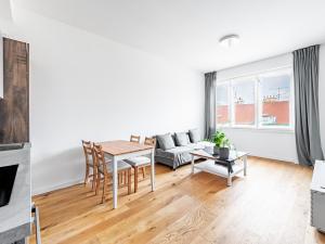 Pronájem bytu 2+kk, Praha - Vinohrady, Římská, 40 m2