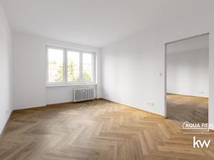 Prodej bytu 3+kk, Karlovy Vary, Šumavská, 68 m2