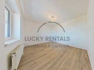 Pronájem bytu 3+kk, Praha - Smíchov, Pod Děvínem, 85 m2