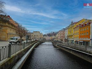 Prodej bytu 2+kk, Karlovy Vary, Vřídelní, 33 m2