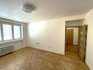 Prodej bytu 3+kk, Praha - Libeň, U svobodárny, 56 m2