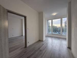 Pronájem bytu 2+kk, Milovice - Mladá, Slepá, 39 m2