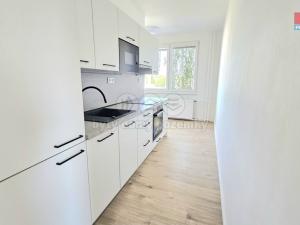 Pronájem bytu 3+1, Písek - Pražské Předměstí, Na Stínadlech, 65 m2