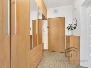 Prodej bytu 1+kk, Praha - Kbely, Martinická, 45 m2