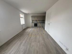 Pronájem bytu 2+kk, Praha - Vršovice, Černomořská, 47 m2