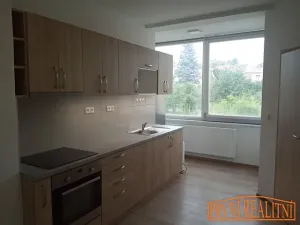 Pronájem bytu 2+1, Uherský Brod, Mikoláše Alše, 70 m2