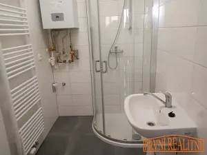 Pronájem bytu 1+kk, Uherský Brod, Komenského, 28 m2