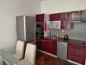 Pronájem bytu 2+kk, Praha - Vinohrady, Máchova, 43 m2