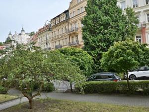 Prodej bytu 3+kk, Karlovy Vary, Sadová, 105 m2