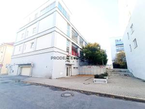 Prodej bytu 1+kk, Praha - Michle, Elektrárenská, 100 m2