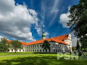 Prodej bytu 2+kk, Praha - Střešovice, Na Petynce, 61 m2