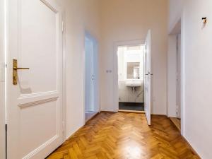 Pronájem bytu 3+kk, Praha - Karlín, Prvního pluku, 62 m2