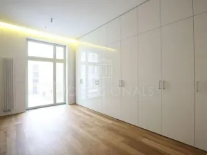 Pronájem bytu 2+kk, Praha - Vinohrady, Laubova, 74 m2