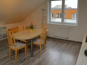 Pronájem bytu 2+kk, Benešov, Na Chmelnici, 74 m2