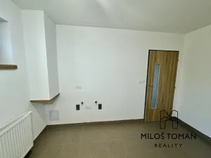 Prodej rodinného domu, Mochtín, 330 m2