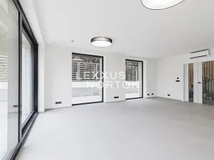 Pronájem rodinného domu, Praha - Stodůlky, Ke Koh-i-nooru, 300 m2