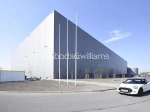 Pronájem skladu, Ostrava, Žižkova, 10500 m2