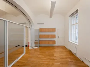 Pronájem kanceláře, Praha - Vinohrady, Fričova, 69 m2