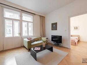 Pronájem bytu 2+kk, Praha - Vinohrady, U Kanálky, 56 m2