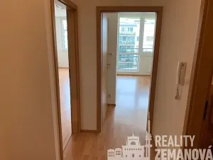 Pronájem bytu 2+kk, Praha - Hlubočepy, Voskovcova, 56 m2