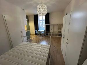 Pronájem bytu 1+kk, Praha - Krč, Budějovická, 30 m2